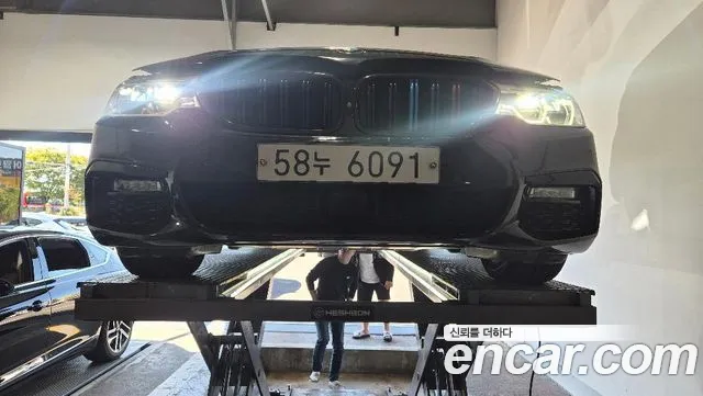 BMW 5-Series 2017