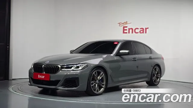 BMW 5-Series 2021