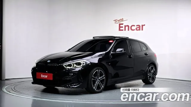 BMW 1-Series 2023
