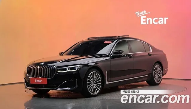 BMW 7-Series 2021