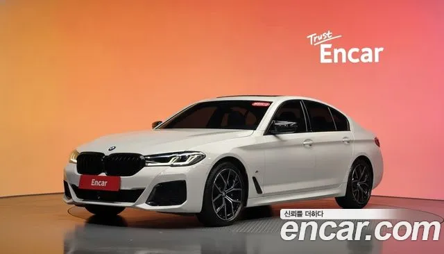 BMW 5-Series 2023