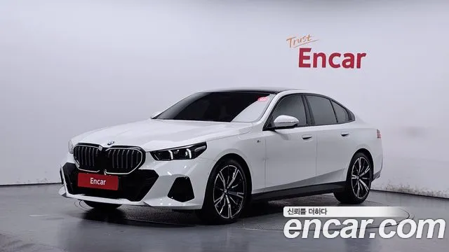 BMW 5-Series 2025