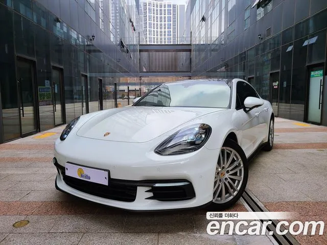 Porsche Panamera 2018