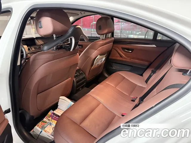 BMW 5-Series 2015