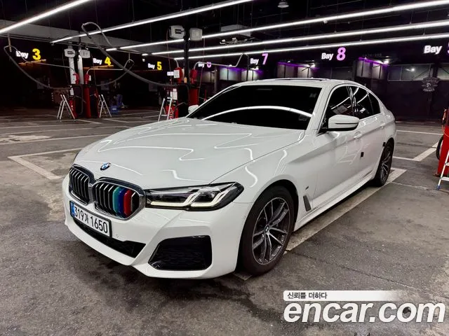 BMW 5-Series 2020