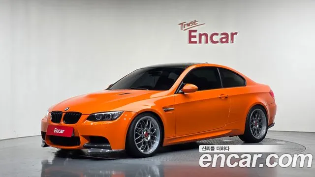 BMW M3 2011