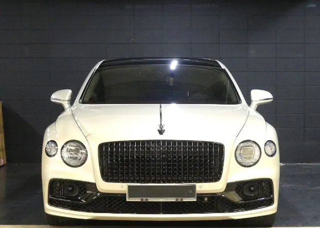 Bentley Flying Spur 2021