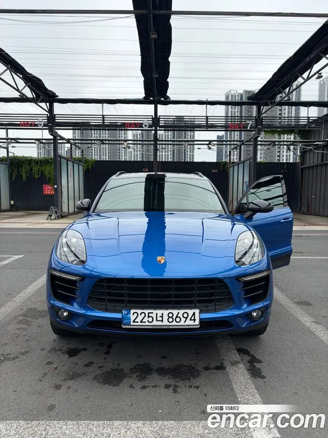 Porsche Macan 2016
