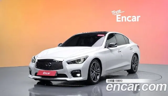 Infiniti Q50 2016