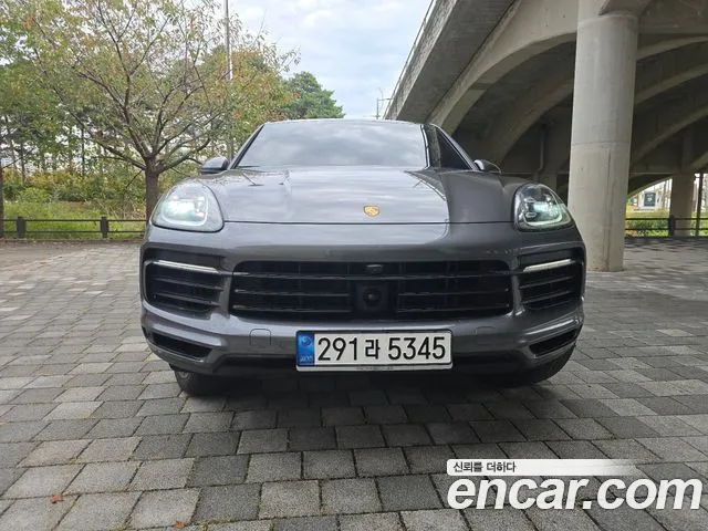 Porsche Cayenne 2022