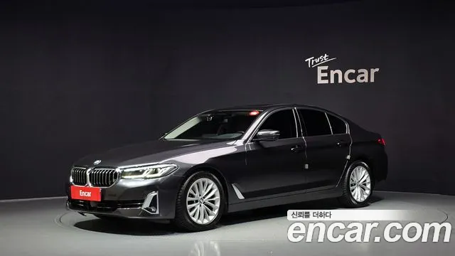 BMW 5-Series 2022