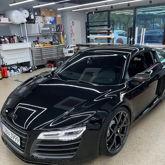 Audi R8 2010