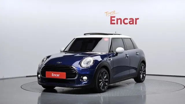 MINI Cooper 2015